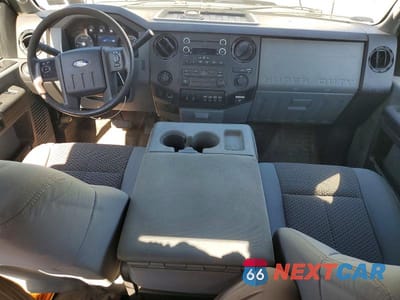 Zdjęcie 8 z 13 samochodu: 2015 FORD F350 SUPER DUTY VIN:1FT8X3BT4FEA21145 - miniatura
