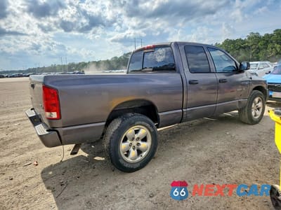 Trzecie zdjęcie samochodu z tyłu: 2002 DODGE RAM 1500 VIN:1D7HU18Z42J252062 - miniatura