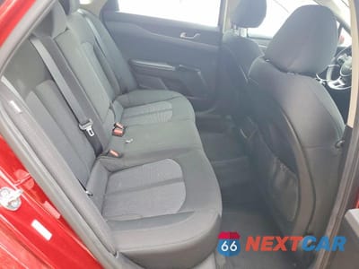 Zdjęcie 10 z 12 samochodu: 2022 KIA K5 LXS VIN:5XXG14J20NG154345 - miniatura