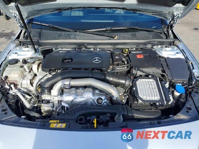 Zdjęcie 11 z 12 samochodu: 2025 MERCEDES-BENZ CLA 250 4MATIC VIN:W1K5J4HB0SN525619 - miniatura