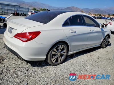 Trzecie zdjęcie samochodu z tyłu: 2014 MERCEDES-BENZ CLA 250 VIN:WDDSJ4EB9EN038205 - miniatura