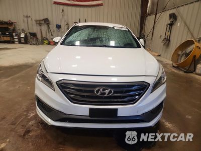 Piąte zdjęcie samochodu w środku: 2015 HYUNDAI SONATA VIN:5NPE34AF3FH149683 - miniatura