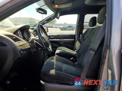 Zdjęcie 7 z 13 samochodu: 2017 DODGE GRAND CARAVAN SE VIN:2C4RDGBG9HR601553 - miniatura