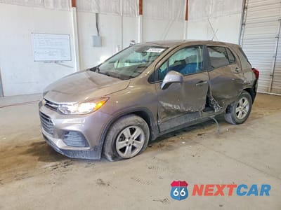 2020 CHEVROLET TRAX LS KL7CJKSB5LB341971 - główne zdjęcie licytacji z USA - miniatura