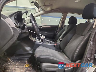Zdjęcie 7 z 12 samochodu: 2015 NISSAN SENTRA SV VIN:3N1AB7AP2FL695440 - miniatura