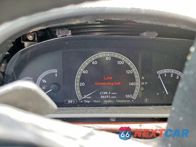 Zdjęcie 9 z 12 samochodu: 2012 MERCEDES-BENZ S 550 4MATIC VIN:WDDNG9EB5CA449176 - miniatura