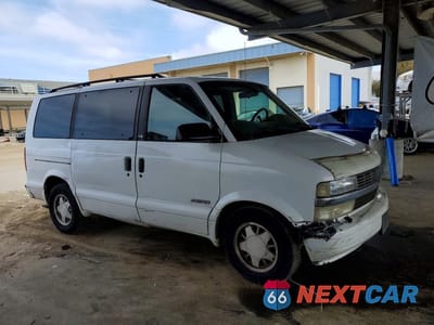 Czwarte zdjęcie samochodu z boku: 2000 CHEV ASTRO VIN:1GNDM19W6YB100758 - miniatura