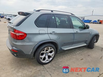 Trzecie zdjęcie samochodu z tyłu: 2008 BMW X5 4.8I VIN:5UXFE83568L162970 - miniatura