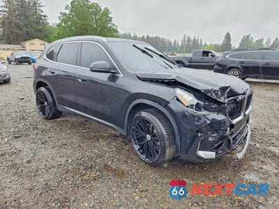 Czwarte zdjęcie samochodu z boku: 2023 BMW X1 XDRIVE28I VIN:WBX73EF0XP5X19945 - miniatura