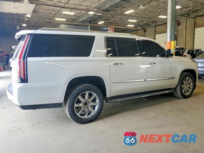 Trzecie zdjęcie samochodu z tyłu: 2020 CADILLAC ESCALADE ESV PREMIUM LUXURY VIN:1GYS4JKJ9LR207084 - miniatura