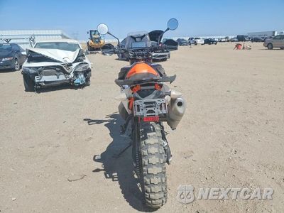 Czwarte zdjęcie samochodu z boku: 2021 KTM 890 ADVENTURE R VIN:VBKTR6408MM805659 - miniatura