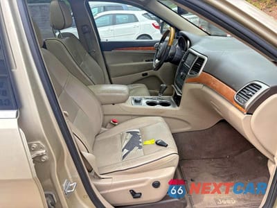 Piąte zdjęcie samochodu w środku: 2011 JEEP GRAND CHEROKEE OVERLAND VIN:1J4RR6GT8BC605637 - miniatura
