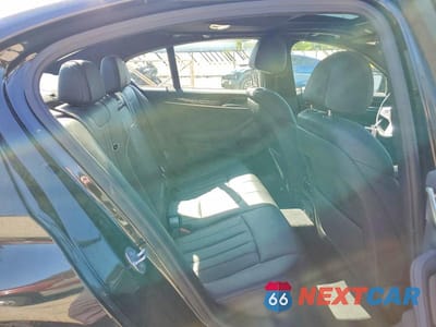 Zdjęcie 10 z 12 samochodu: 2019 BMW 540 XI VIN:WBAJE7C50KG893171 - miniatura