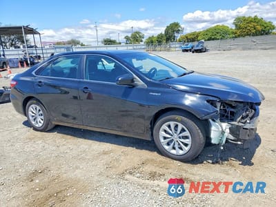 Czwarte zdjęcie samochodu z boku: 2015 TOYOTA CAMRY HYBRID LE VIN:4T1BD1FK1FU158615 - miniatura