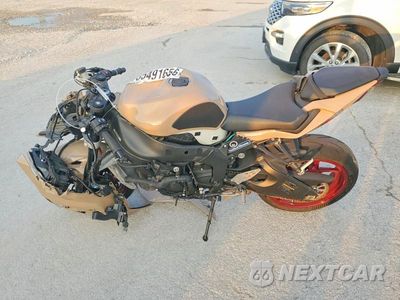Trzecie zdjęcie samochodu z tyłu: 2024 KAWASAKI ZX636 VIN:JKBZXJJ19RA001970 - miniatura