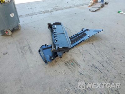 Zdjęcie 12 z 13 samochodu: 2025 TESLA MODEL Y VIN:7SAYGDEE1SA360036 - miniatura