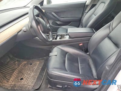 Zdjęcie 7 z 12 samochodu: 2018 TESLA MODEL 3 VIN:5YJ3E1EB8JF093884 - miniatura