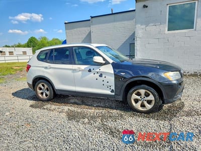 Czwarte zdjęcie samochodu z boku: 2012 BMW X3 AWD VIN:5UXWX5C51CL726557 - miniatura