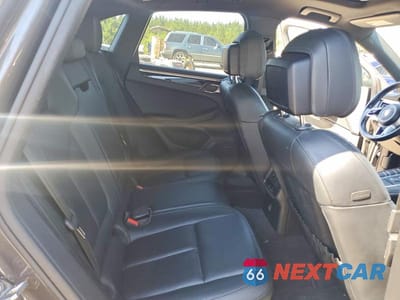 Zdjęcie 10 z 12 samochodu: 2018 PORSCHE MACAN S VIN:WP1AB2A56JLB34014 - miniatura