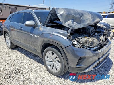 Czwarte zdjęcie samochodu z boku: 2022 VOLKSWAGEN ATLAS CROSS SPORT SE VIN:1V2HE2CAXNC216396 - miniatura