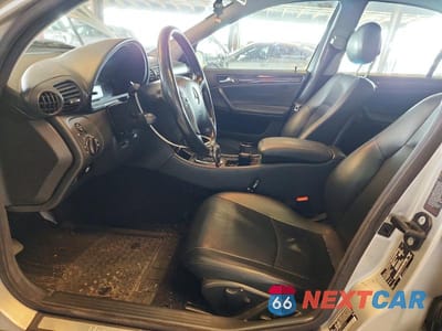 Zdjęcie 7 z 12 samochodu: 2002 MERCEDES-BENZ C 240 VIN:WDBRF61J82F252531 - miniatura