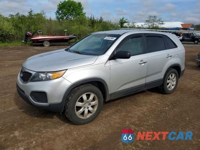 2011 KIA SORENTO BASE 5XYKT3A16BG149051 - główne zdjęcie licytacji z USA - miniatura