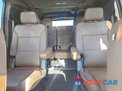 Zdjęcie 10 z 13 samochodu: 2026 CHEVROLET SUBURBAN K1500 HIGH COUNTRY VIN:1GNS6GKL2TR190785 - miniatura