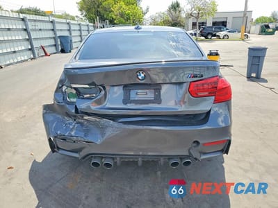Zdjęcie 6 z 12 samochodu: 2018 BMW M3 VIN:WBS8M9C50J5J80175 - miniatura
