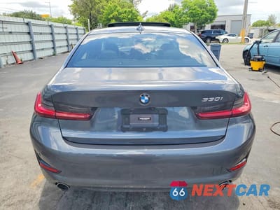Zdjęcie 6 z 12 samochodu: 2022 BMW 330I VIN:3MW5R1J0XN8C33412 - miniatura