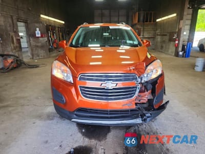 Piąte zdjęcie samochodu w środku: 2015 CHEVROLET TRAX 1LT VIN:KL7CJRSBXFB115440 - miniatura