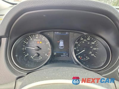 Zdjęcie 9 z 13 samochodu: 2018 NISSAN ROGUE SV VIN:KNMAT2MV8JP563612 - miniatura