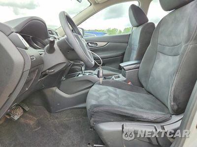 Zdjęcie 7 z 13 samochodu: 2016 NISSAN ROGUE S VIN:5N1AT2MT0GC910313 - miniatura