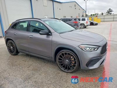Czwarte zdjęcie samochodu z boku: 2021 MERCEDES-BENZ GLA 35 AMG VIN:W1N4N5BB2MJ312392 - miniatura
