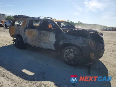 Czwarte zdjęcie samochodu z boku: 2016 CADILLAC ESCALADE ESV PLATINUM VIN:1GYS4KKJ7GR326814 - miniatura