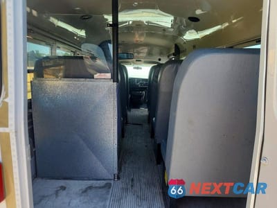 Zdjęcie 10 z 13 samochodu: 2006 CHEV EXPRESS G3500 VIN:1GBHG31V261257162 - miniatura