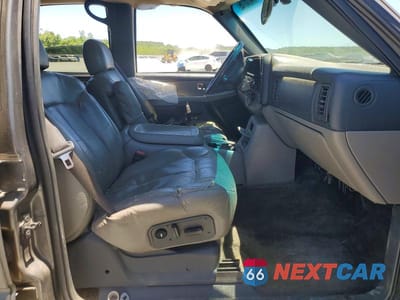Zdjęcie 7 z 13 samochodu: 2002 CHEVROLET TAHOE K1500 VIN:1GNEK13Z42J299190 - miniatura