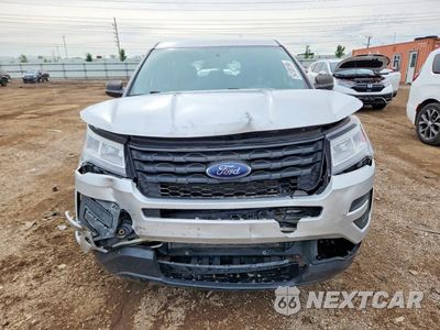 Piąte zdjęcie samochodu w środku: 2018 FORD EXPLORER POLICE INTERCEPTOR VIN:1FM5K8AR0JGA05151 - miniatura