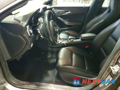 Zdjęcie 7 z 12 samochodu: 2014 MERCEDES-BENZ CLA 250 4MATIC VIN:WDDSJ4GB9EN152878 - miniatura