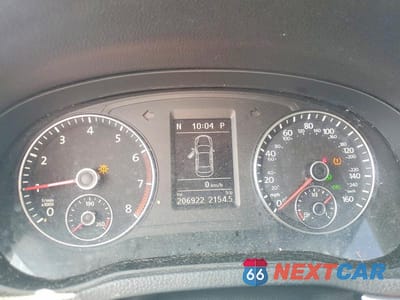 Zdjęcie 9 z 12 samochodu: 2013 VOLKSWAGEN PASSAT SE VIN:1VWBP7A3XDC104423 - miniatura