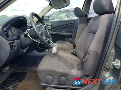 Zdjęcie 7 z 12 samochodu: 2001 NISSAN SENTRA SE VIN:3N1BB51D31L120013 - miniatura