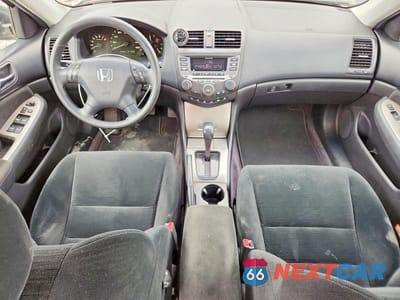 Zdjęcie 8 z 12 samochodu: 2006 HONDA ACCORD EX VIN:1HGCM56756A049279 - miniatura