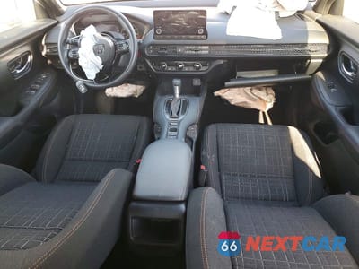 Zdjęcie 8 z 13 samochodu: 2025 HONDA HR-V SPORT VIN:3CZRZ2H54SM708190 - miniatura