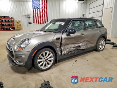 2017 MINI COOPER S CLUBMAN ALL4 WMWLU5C5XH2E83129 - główne zdjęcie licytacji z USA - miniatura