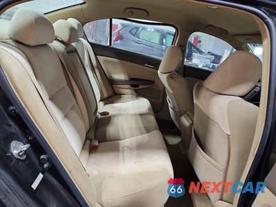 Zdjęcie 10 z 12 samochodu: 2008 HONDA ACCORD LX VIN:1HGCP26398A045127 - miniatura