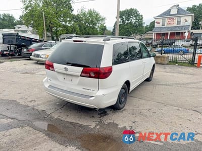 Czwarte zdjęcie samochodu z boku: 2005 TOYOTA SIENNA LE 8 PASSENGER VIN:5TDZA23C55S303091 - miniatura