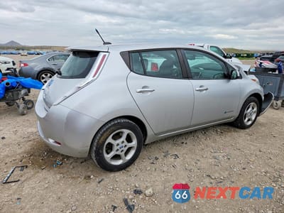 Trzecie zdjęcie samochodu z tyłu: 2013 NISSAN LEAF S VIN:1N4AZ0CP7DC415748 - miniatura