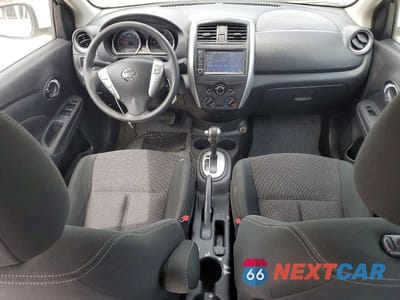 Zdjęcie 8 z 12 samochodu: 2019 NISSAN VERSA SV VIN:3N1CN7AP4KL850788 - miniatura