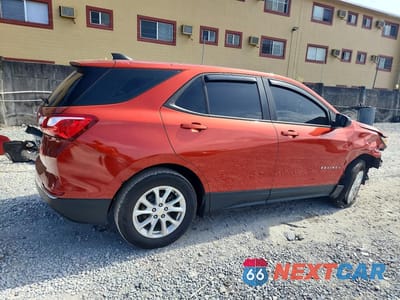 Trzecie zdjęcie samochodu z tyłu: 2020 CHEVROLET EQUINOX LS VIN:2GNAXHEV6L6241700 - miniatura