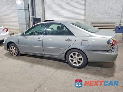 Drugie zdjęcie samochodu z przodu: 2005 TOYOTA CAMRY XLE VIN:4T1BE30K35U538023 - miniatura