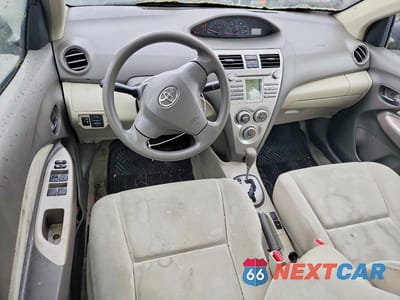 Zdjęcie 8 z 12 samochodu: 2010 TOYOTA YARIS BASE VIN:JTDBT4K36A4076427 - miniatura